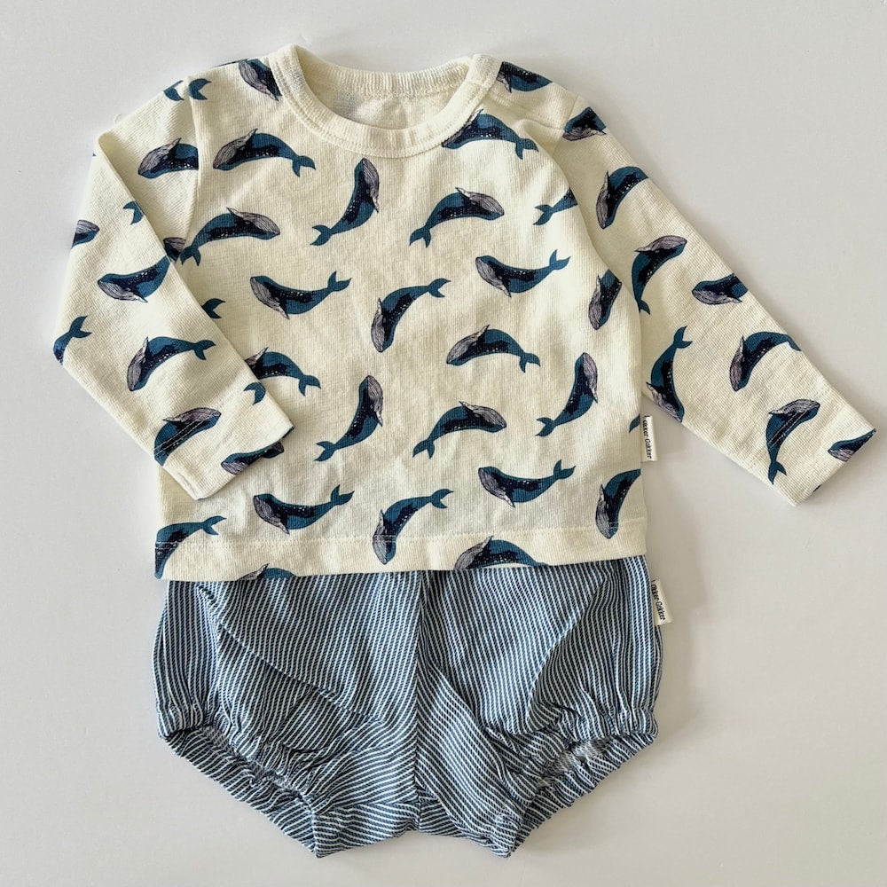 Melvin baby bluse - blue whales