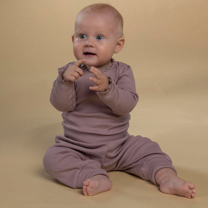 basic rompertje voor babymeisjes, verkrijgbaar in drie kleuren - goten